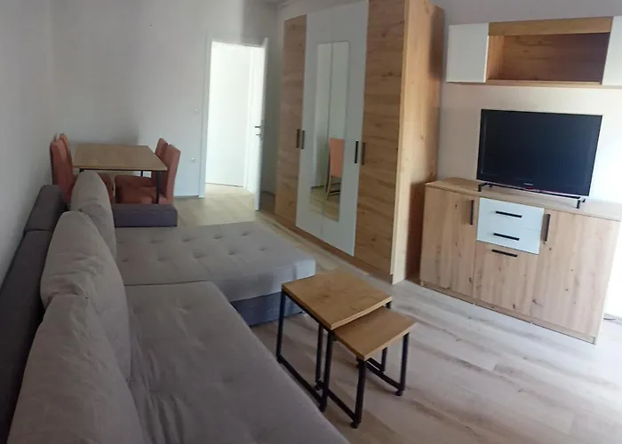 Lane Apartmani